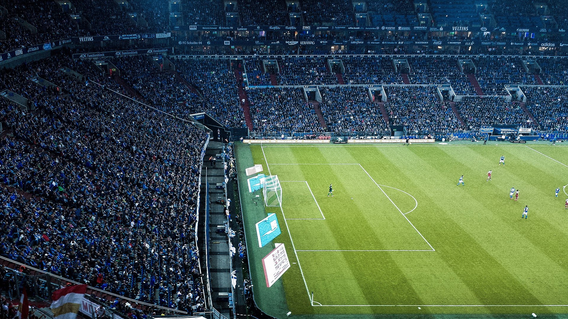 开云-《FIFA》电竞世界杯与《实况足球》世界赛的足球电竞对比，实况足球和fifa足球世界有什么区别